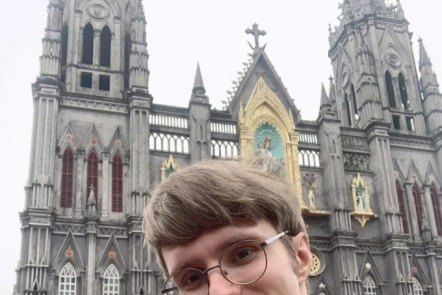 Cô gái Việt 'chốt đơn' chàng trai Nga sau ánh nhìn đầu tiên