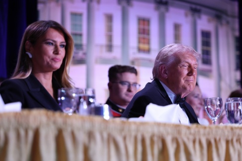 Vụ nổ súng tại bữa tiệc có ông Trump diễn ra thế nào